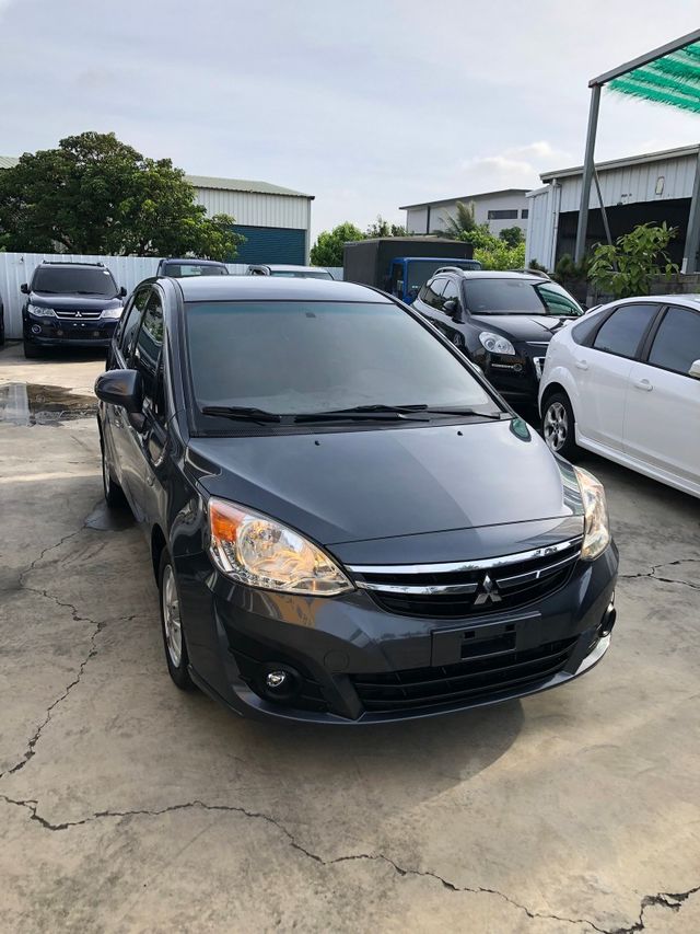 MITSUBISHI三菱 COLT PLUS  第3張相片
