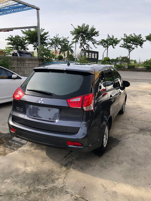 MITSUBISHI三菱 COLT PLUS  第10張相片