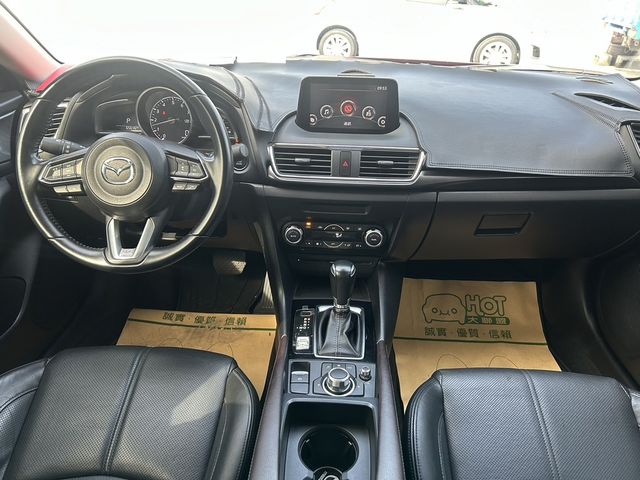 MAZDA馬自達 MAZDA 3  第6張相片