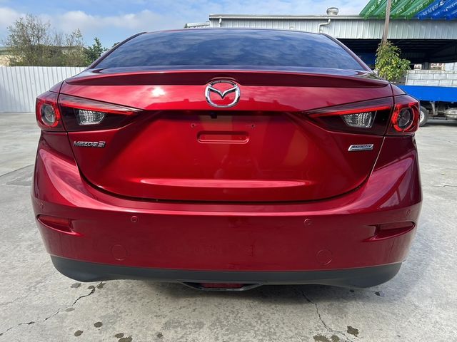 MAZDA馬自達 MAZDA 3  第14張相片