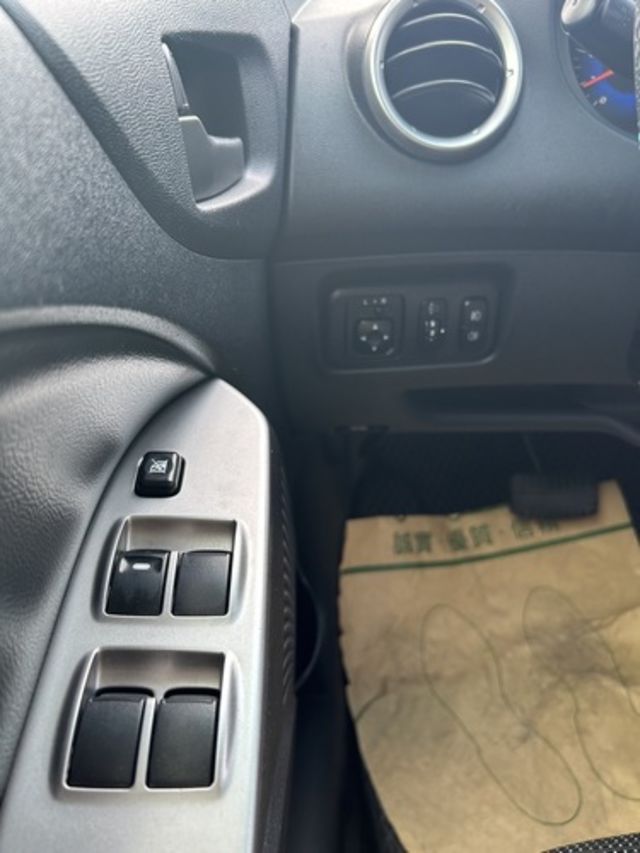 MITSUBISHI三菱 COLT PLUS  第9張相片