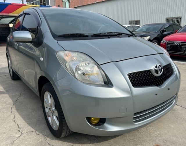 TOYOTA豐田 YARIS  第3張相片