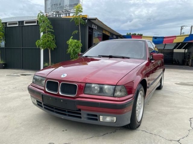BMW寶馬 318I  第1張相片