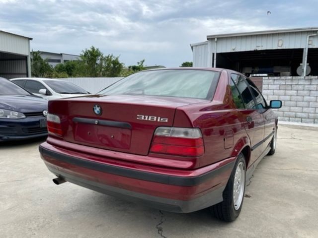 BMW寶馬 318I  第9張相片