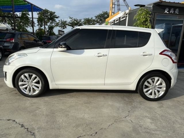 SUZUKI鈴木 SWIFT  第4張相片