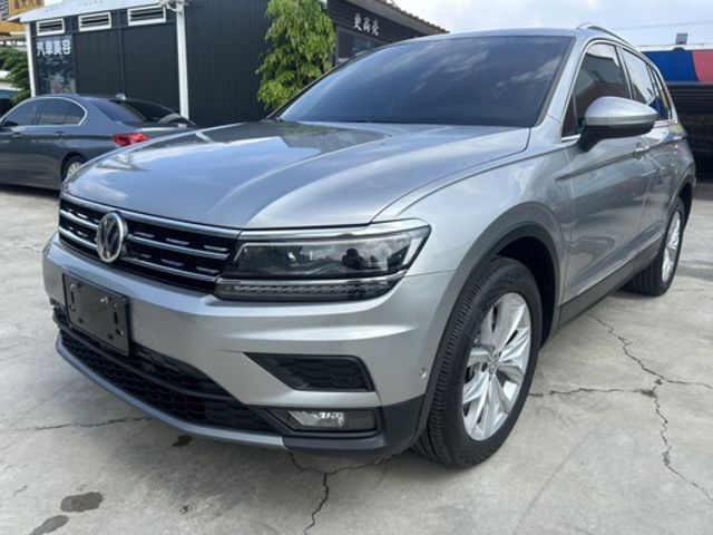 VOLKSWAGEN福斯 TIGUAN  第1張相片
