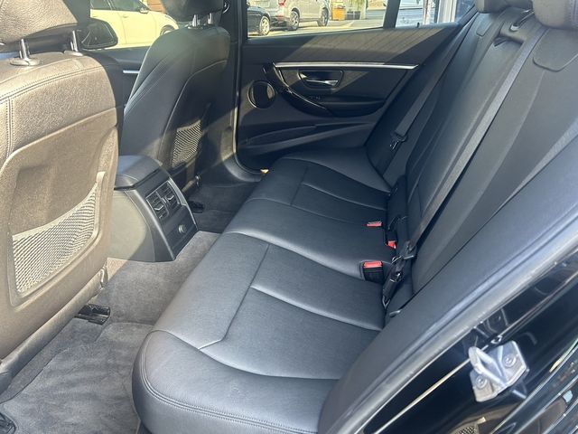 BMW寶馬 328I  第11張相片