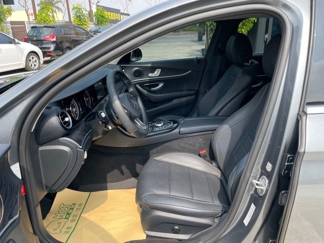 M-BENZ賓士 E200  第4張相片