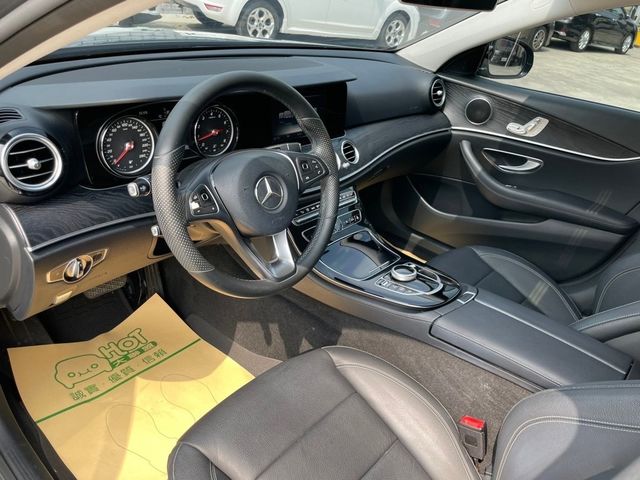 M-BENZ賓士 E200  第5張相片