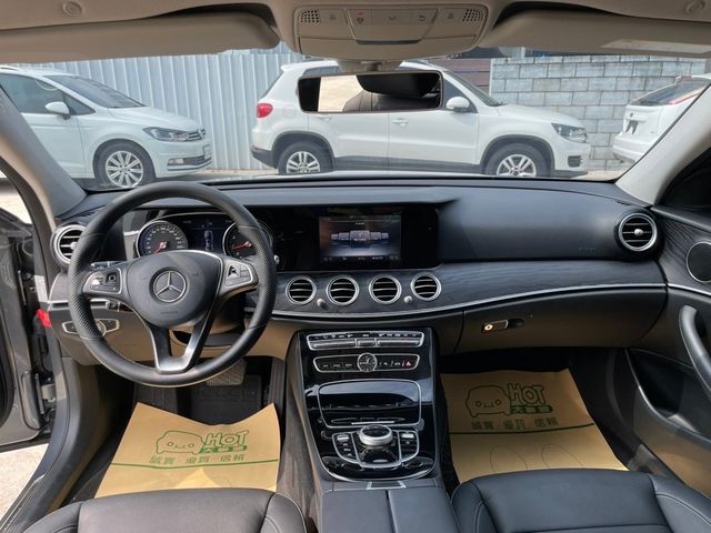M-BENZ賓士 E200  第6張相片