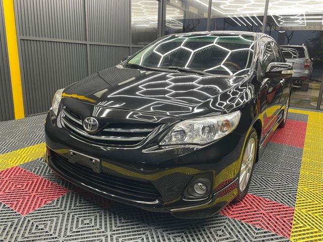 TOYOTA豐田 ALTIS  第1張相片