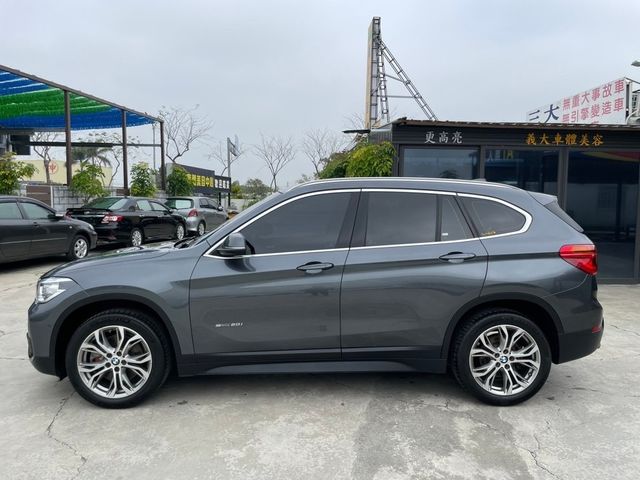 BMW寶馬 X1  第10張相片