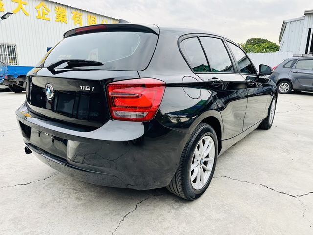 BMW寶馬 116I  第11張相片