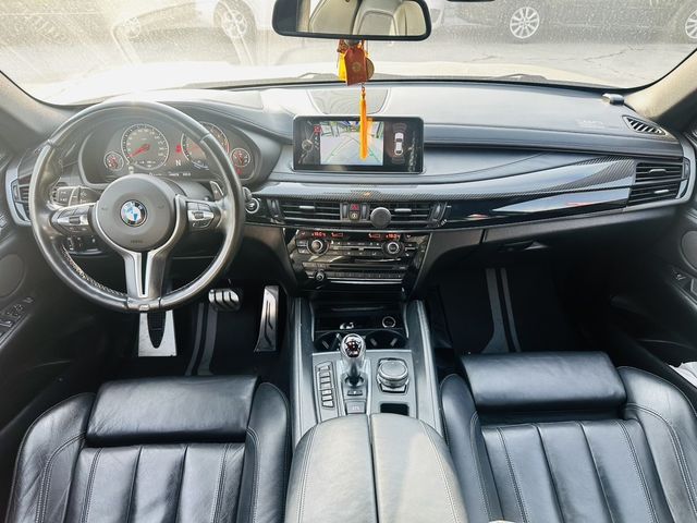BMW寶馬 X6  第9張相片