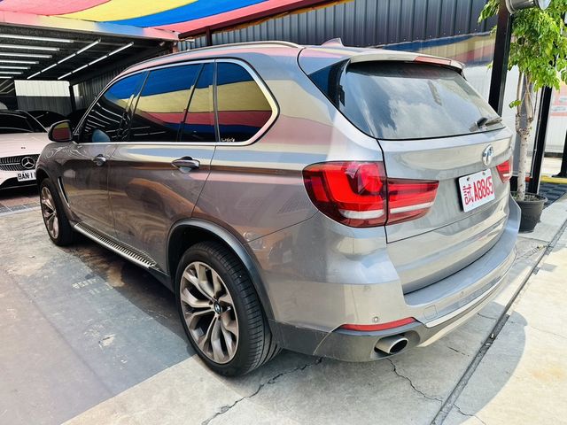 BMW寶馬 X5 XDRIVE35I  第7張相片
