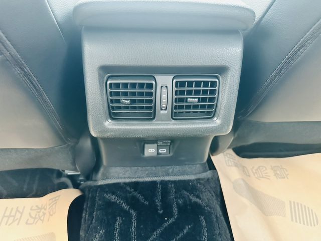 TOYOTA豐田 CAMRY HYBRID  第9張相片