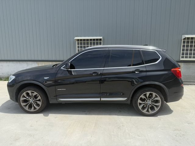 BMW寶馬 X3  第2張相片