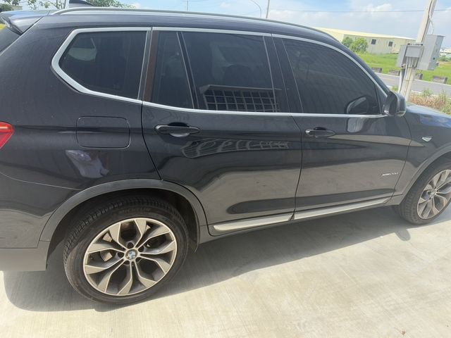 BMW寶馬 X3  第3張相片