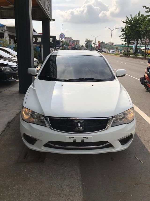 MITSUBISHI三菱 LANCER FORTIS  第2張相片
