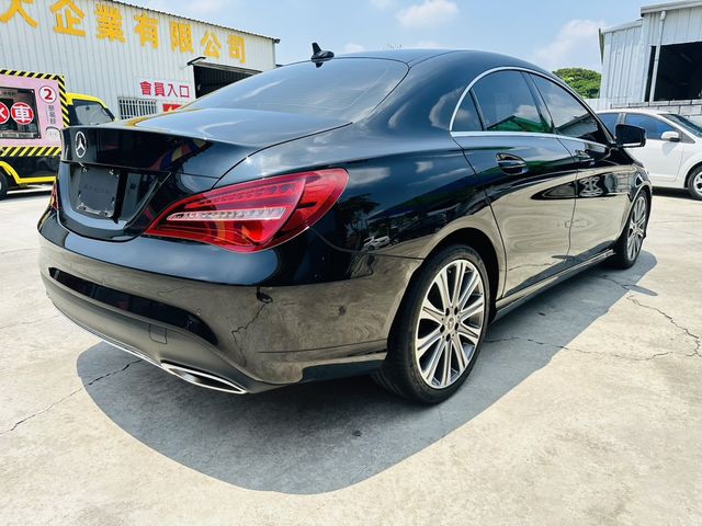 M-BENZ賓士 CLA200  第14張相片