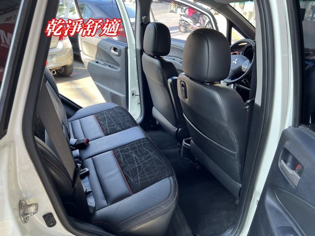 超優A級認證車 頂級X版 I KEY 定速 影音 里程保證僅51693公里 全車無事故100%原鈑件  第8張相片