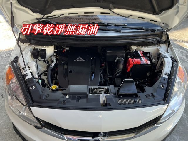 超優A級認證車 頂級X版 I KEY 定速 影音 里程保證僅51693公里 全車無事故100%原鈑件  第16張相片