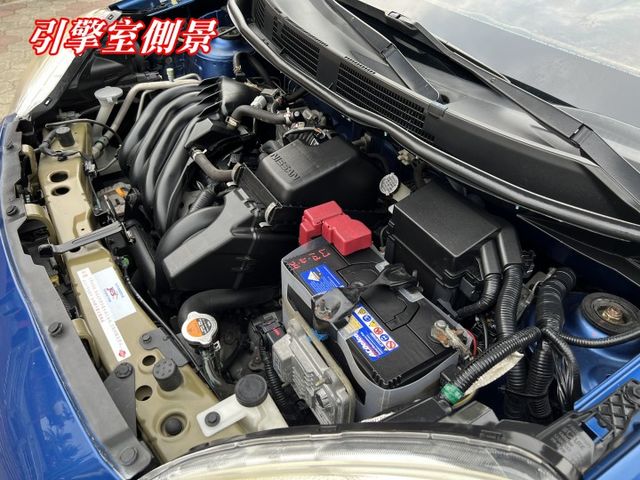 超優A級認證車 恆溫 影音導航 里程保證80400公里 全車100%原鈑件  第19張相片