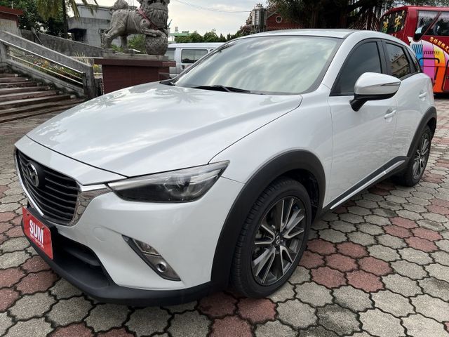 超優A級認證車 頂級1.5柴油版 i key 原廠影音導航 里程保證僅125000公里 全車100%原鈑件  第3張相片