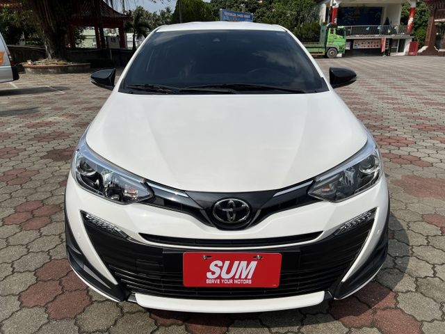 超優A級認證車 稀有精裝版 IKEY 定速 恆溫 導航 摸門 里程保證僅30700公里 全車100%原鈑件  第2張相片