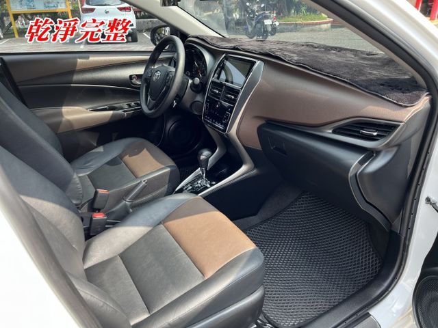 超優A級認證車 稀有精裝版 IKEY 定速 恆溫 導航 摸門 里程保證僅30700公里 全車100%原鈑件  第7張相片