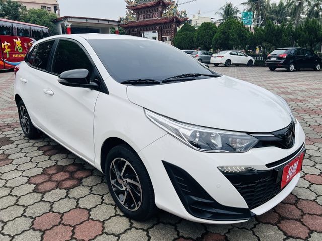 超優A級認證車 頂級I KEY 定速 恆溫 導航 里程保證65800公里 全車100%原鈑件  第1張相片