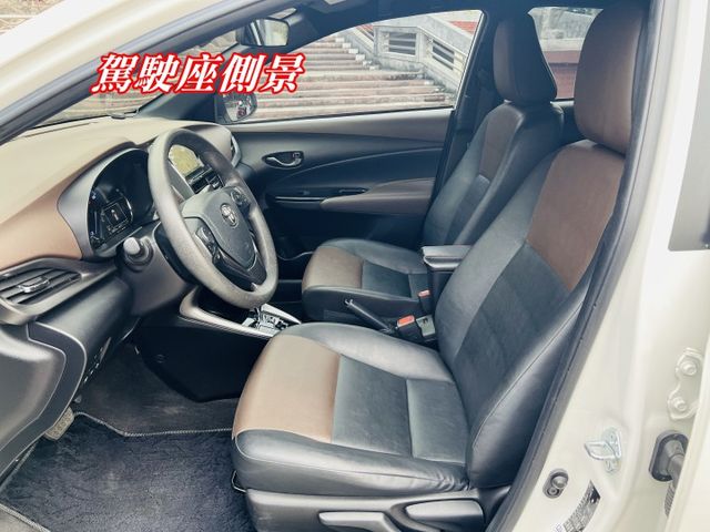 超優A級認證車 頂級I KEY 定速 恆溫 導航 里程保證65800公里 全車100%原鈑件  第17張相片