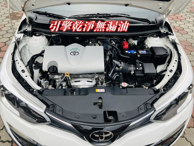 超優A級認證車 頂級I KEY 定速 恆溫 導航 里程保證65800公里 全車100%原鈑件  第18張相片
