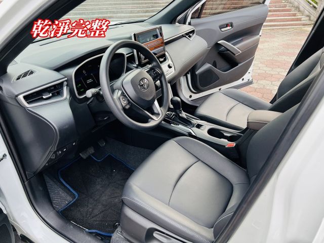 超優A級認證車 原廠保固中 油電尊爵版 環景 LED頭燈 數位儀表 里程保證8500公里 全車100%原漆原鈑件  第8張相片