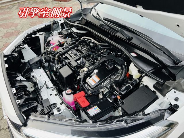 超優A級認證車 原廠保固中 油電尊爵版 環景 LED頭燈 數位儀表 里程保證8500公里 全車100%原漆原鈑件  第20張相片