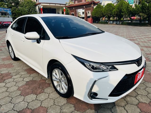 超優A級認證車 I KEY 定速 恆溫 盲點偵測 里程保證僅11729公里 全車100%原漆原鈑件  第1張相片