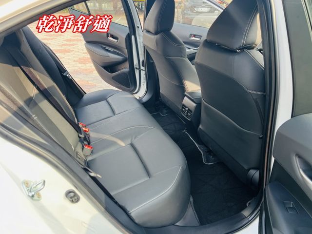 超優A級認證車 I KEY 定速 恆溫 盲點偵測 里程保證僅11729公里 全車100%原漆原鈑件  第9張相片