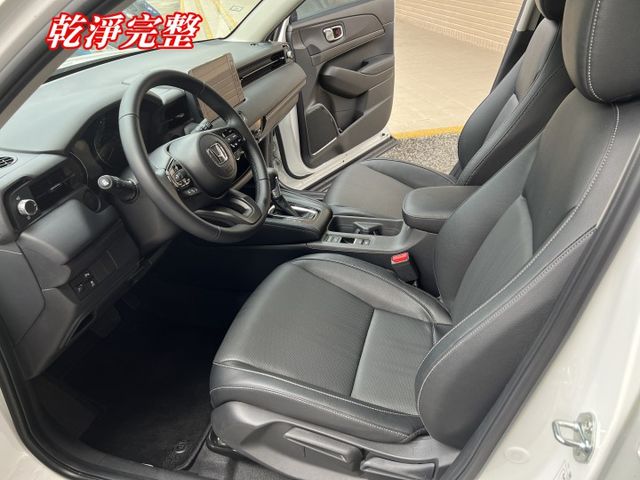 超優A級認證車 內外如新車 S版 摸門 CAR PLAY 里程保證僅6677公里 100%原漆原鈑件  第8張相片