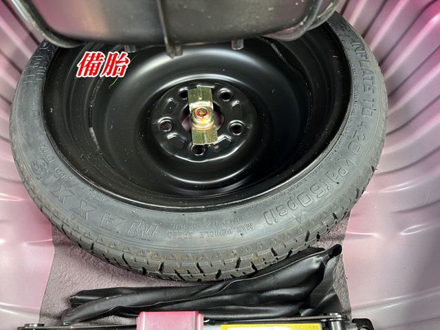 超優A級認證車 後視鏡盲點 定速 恆溫 100%原鈑件  第18張相片