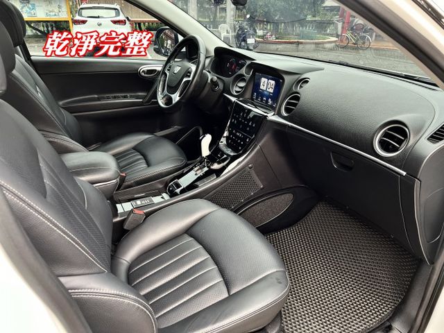 超優A級認證車 新車價113萬 頂級旗艦版 省油新型ECO引擎  里程保證131000公里 全車100%原鈑件  第7張相片