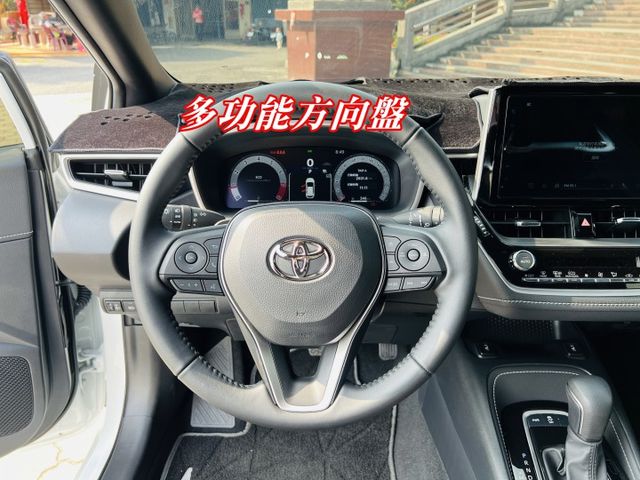 原廠新車保固中 頂級旗艦版 LED頭燈 電動椅 環景 CARPLAY 里程保證僅2631公里 全車100%原漆原鈑件  第16張相片