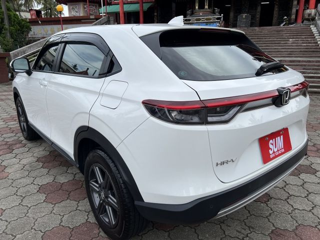 超優A級認證車 頂級P版 腳踢電尾門 LED頭燈 摸門 盲點偵測 里程保證僅10757公里 全車100%原鈑件  第4張相片
