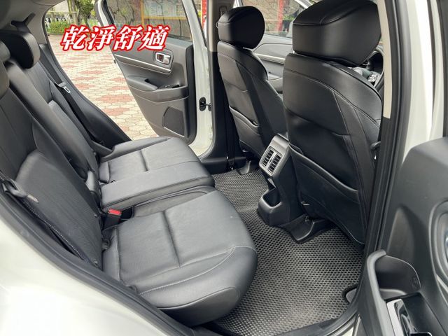 超優A級認證車 頂級P版 腳踢電尾門 LED頭燈 摸門 盲點偵測 里程保證僅10757公里 全車100%原鈑件  第9張相片