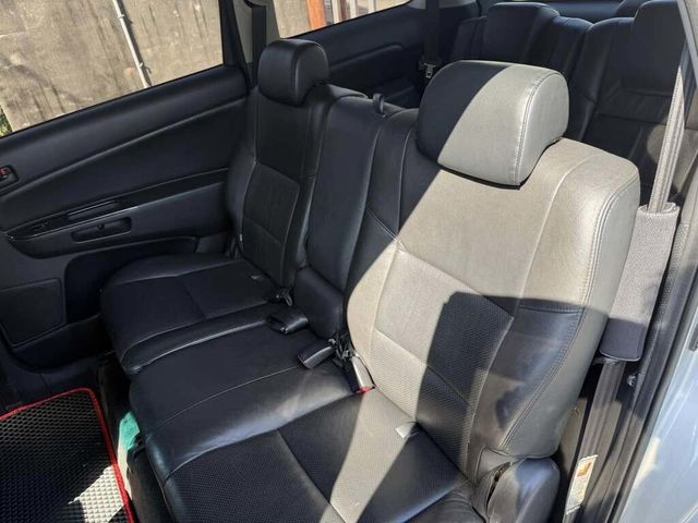 TOYOTA豐田 WISH  第6張相片