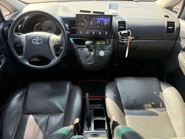 TOYOTA豐田 WISH  第7張相片