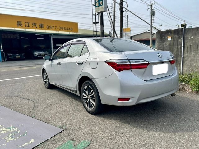 TOYOTA豐田 ALTIS  第4張相片