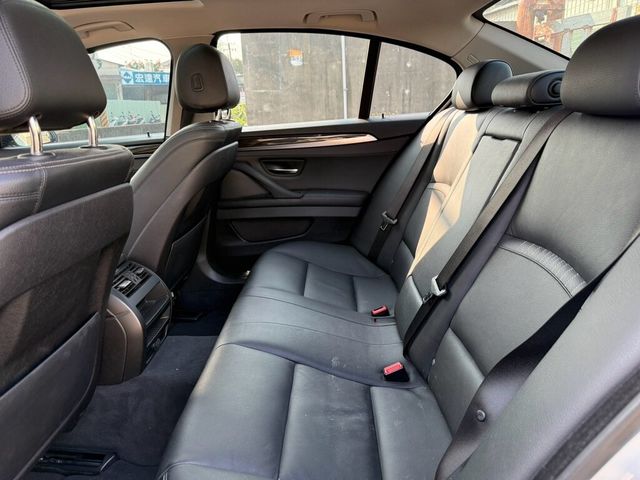 BMW寶馬 530D  第6張相片