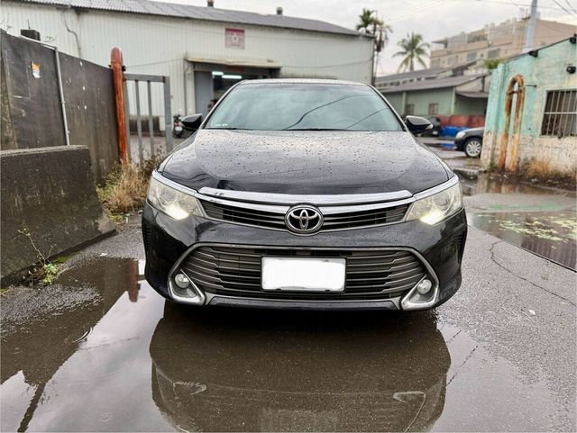 TOYOTA豐田 CAMRY  第3張相片