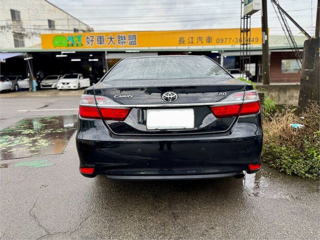 TOYOTA豐田 CAMRY  第9張相片