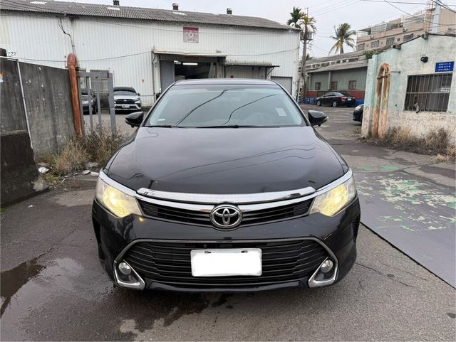 TOYOTA豐田 CAMRY  第3張相片